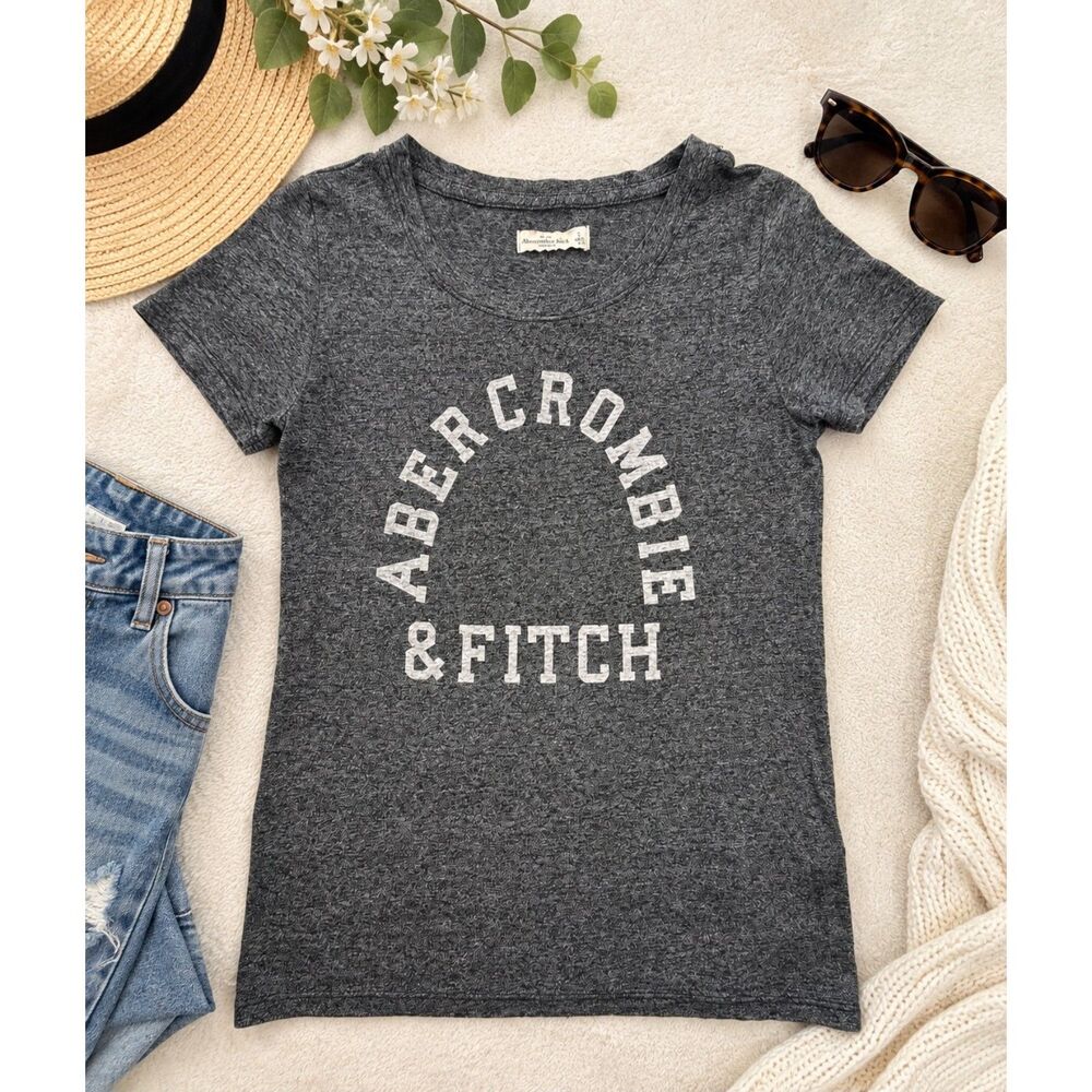 Abercrombie & Fitch Graphic Tee Gray New York Est 1892 Size S